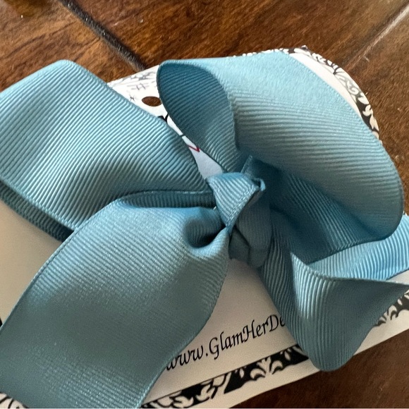 Box of bows (20+) - Picture 3 of 8